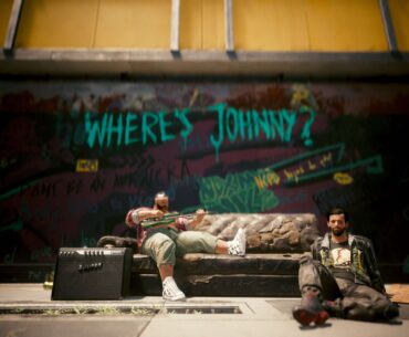 Am I the only one who stops by the street guitarists to just listen?
