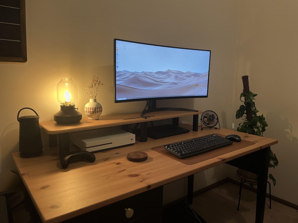 My cozy battle station