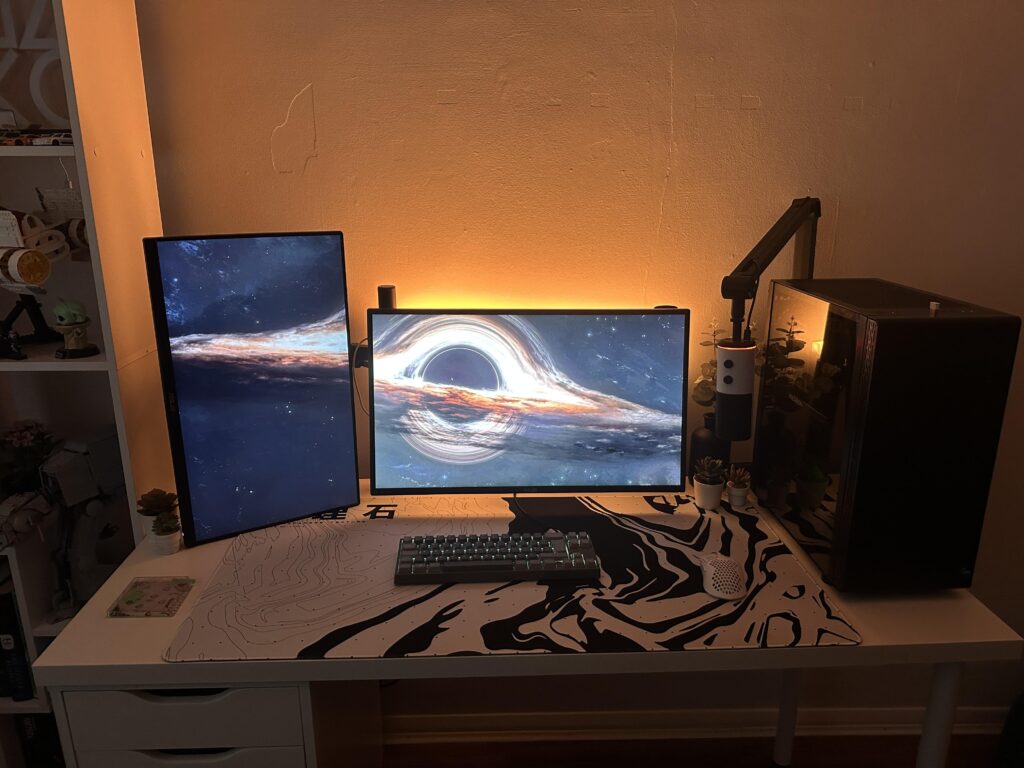 Newly updated setup. Before anyone mentions the wall, I know the paint is horrendous lol.