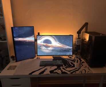 Newly updated setup. Before anyone mentions the wall, I know the paint is horrendous lol.