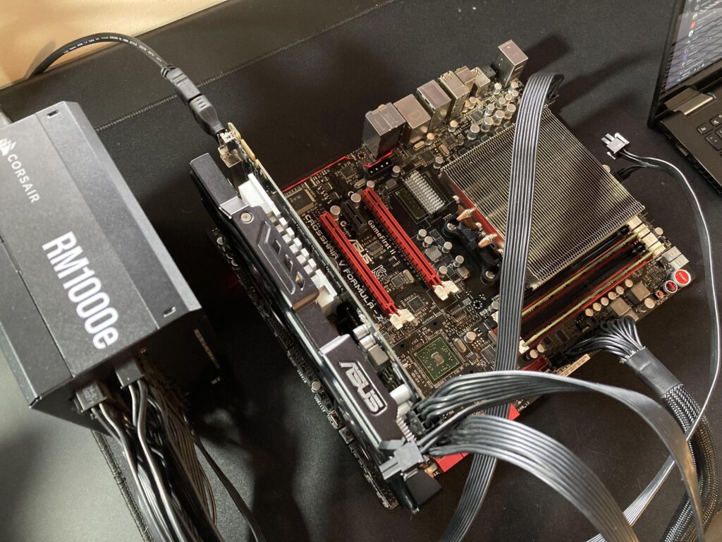 Bought a Crosshair V Formula-Z & FX 9590 for 40 USD as faulty | Managed to get it up and running again!