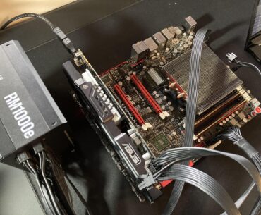 Bought a Crosshair V Formula-Z & FX 9590 for 40 USD as faulty | Managed to get it up and running again!