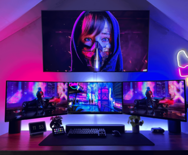 Attic is not finished yet but battlestation is definitely in place - Good weekend you'all!