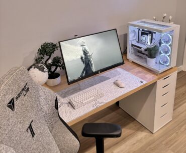New desk… I absolutely love it