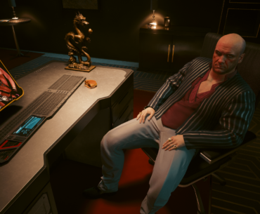 Woodman just called me a psycho, but he's the one that just put his burger down straight on his desk without a plate 🤨