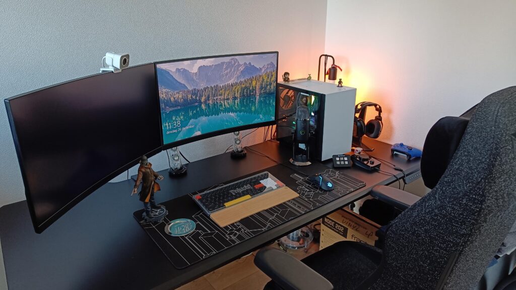 New setup in a new home!