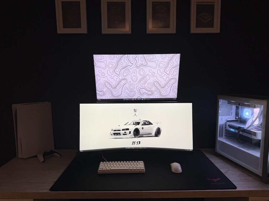 Got an ultra wide monitor for Christmas!