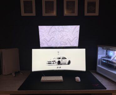 Got an ultra wide monitor for Christmas!