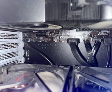 Too little space for PCIe WiFi card?