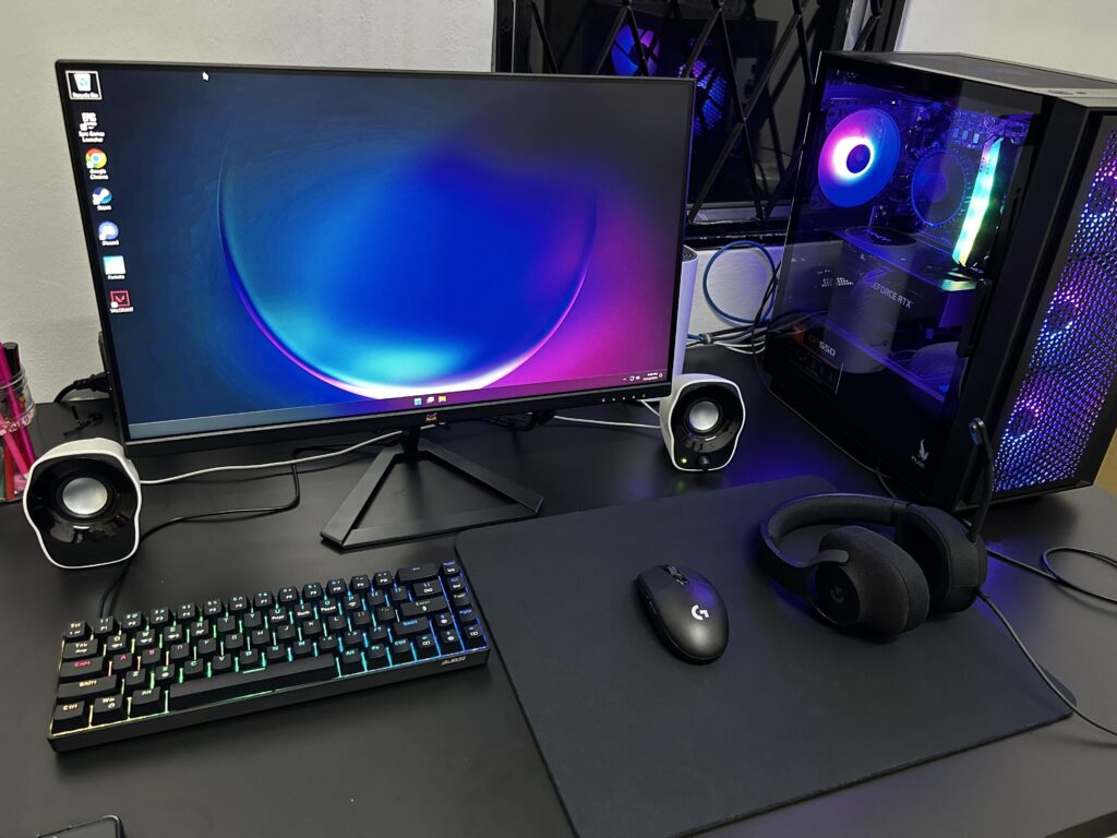Nice to meet everyone here! Here’s my new setup!