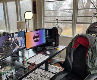 Repurposed Solar Panel Standing Desk