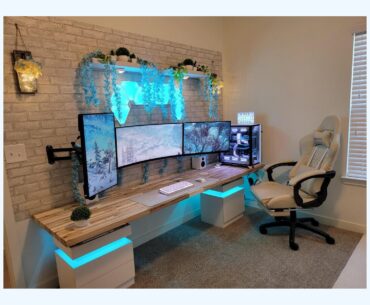 Upgraded secondary displays and changrd the orientation a little