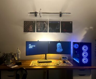Added some decor finally to the setup