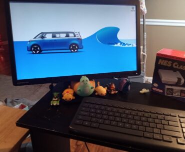 Moving things around gave me serotonin. Not pictured is the fustercluck that I left for cleaning later.
