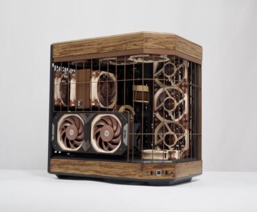 HYTE Y60 MOD Noctua build.