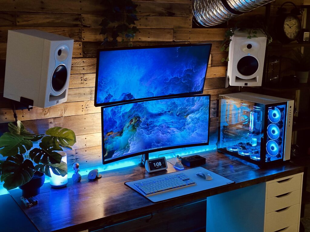 Stacked 34” displays, my favorite configuration yet