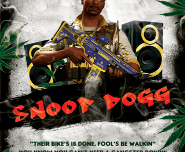 Snoop got some hilarious lines in MW2, i'd buy the bundle just for that !