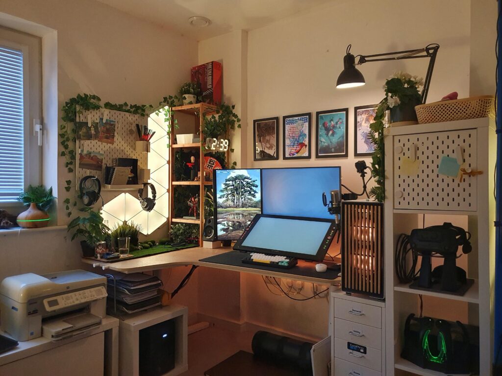Art and entertainment corner