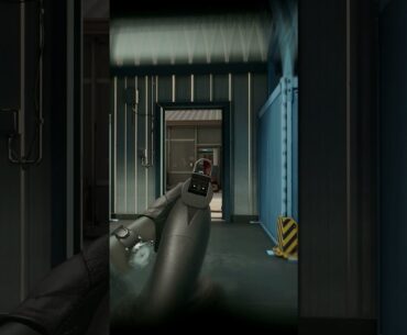 Wait Them Out!! #readyornotgameplay #gaming #shorts #videogames  #tipsandtricks