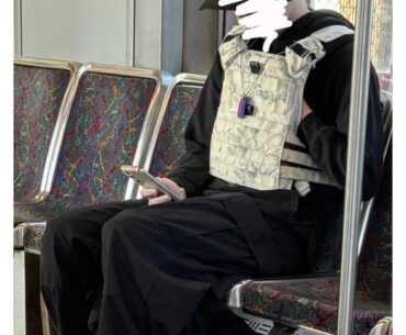 My V riding the metro in the new update