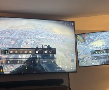 Me and my room mates duo setup! What do you think? 😎