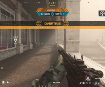 Anyone can see him after the knife throw or am I blind?