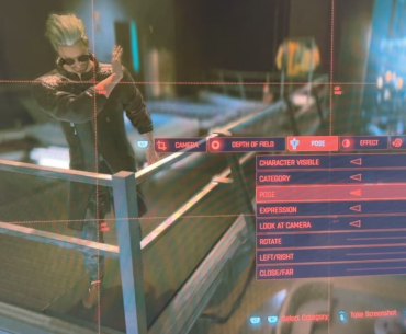 When you realize some clever CD Projekt Red dev inserted a Drake meme into the photo editor 👀👀