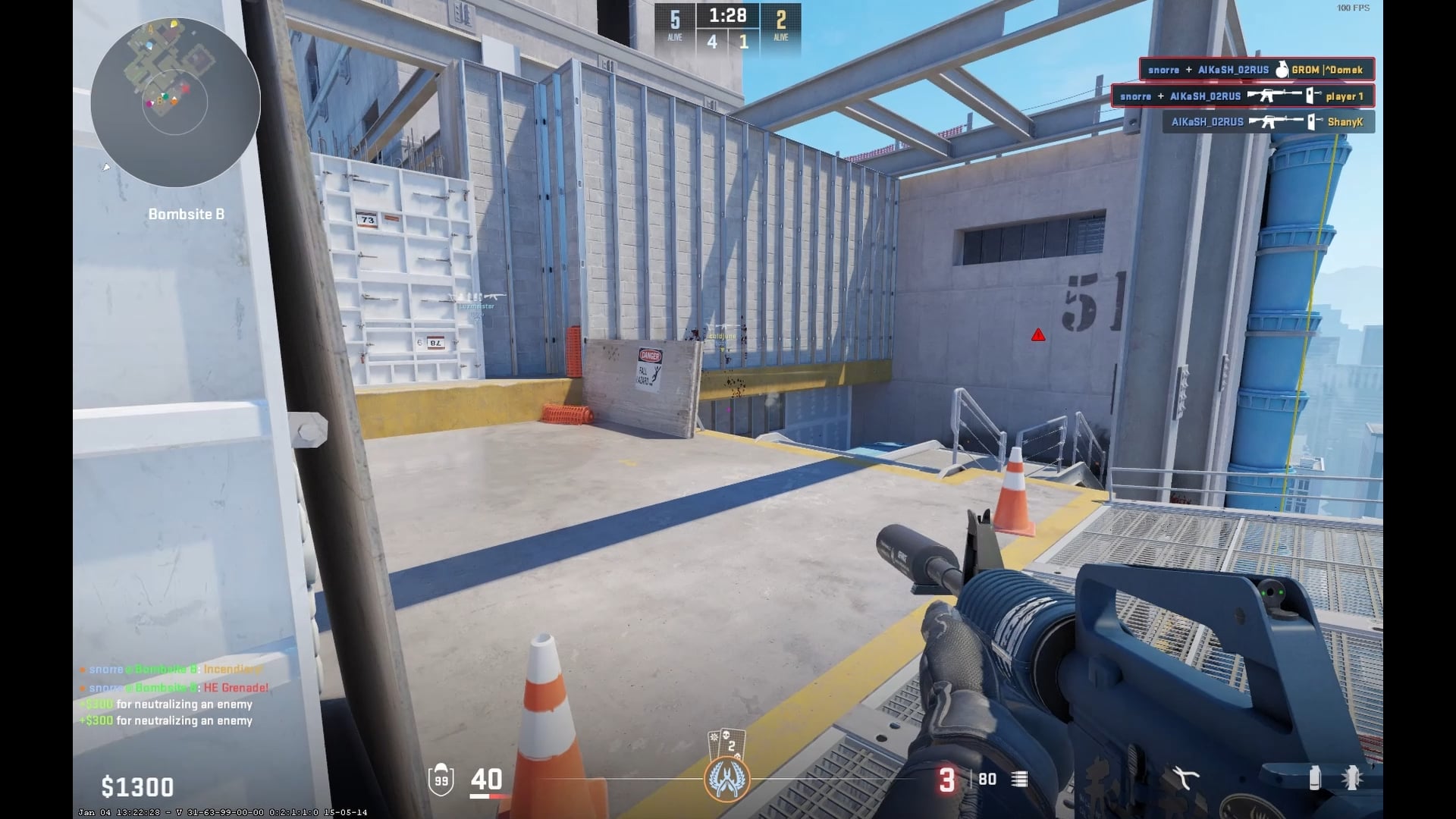 People can go invisible now? Seems like a bug since everyones connection seemed fine during the