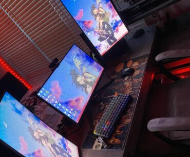 My ps5/pc battle station the PC is an upgraded optiplex so it’s def average