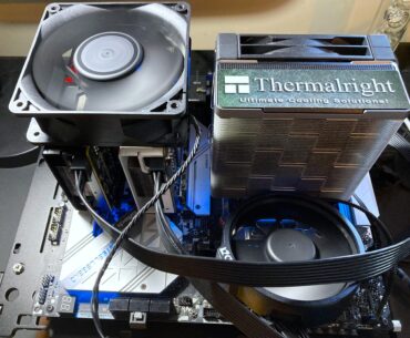 Very loud! | R9 Nanos in Crossfire (825 Watts at the wall)
