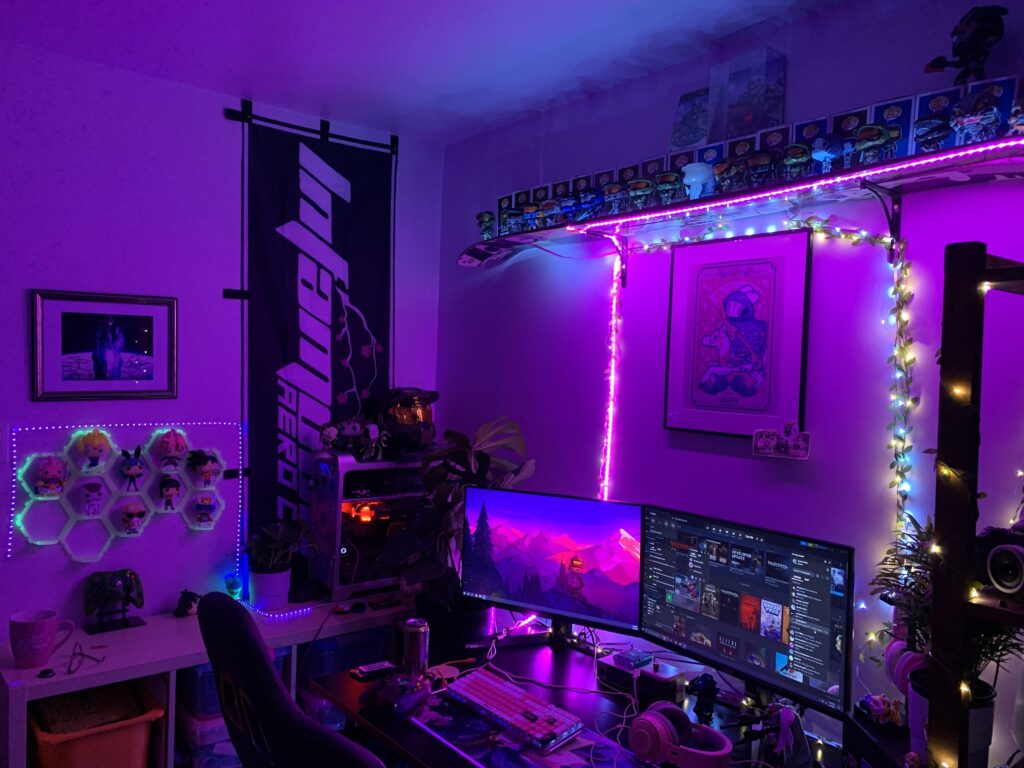 Built my first keyboard and added some new shelves and lights for my funko/ halo collection