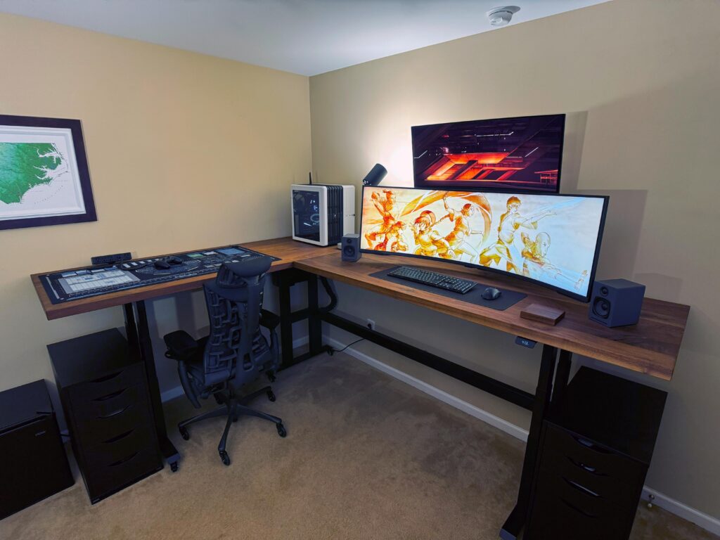 First set of upgrades are finished, I'll probably work on the walls next
