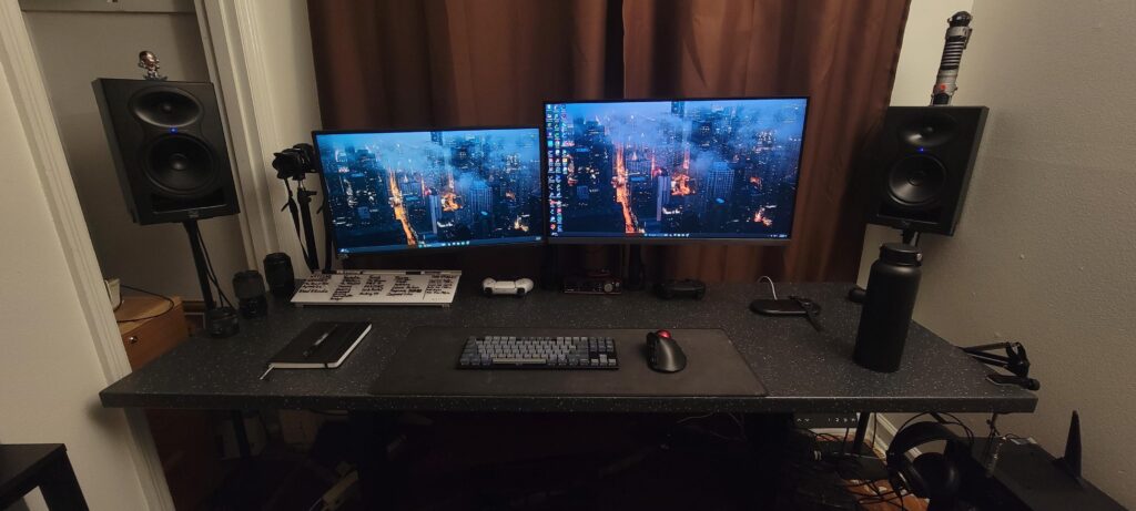 Photo/Video Editing, Gaming, & Work Desk Set Up