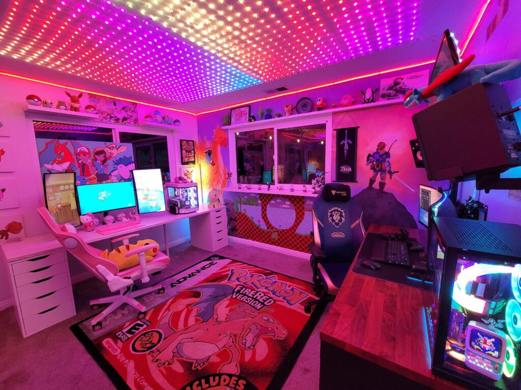Let's play some games at the arcade room, I hear it really is popping at night! (Room setup)