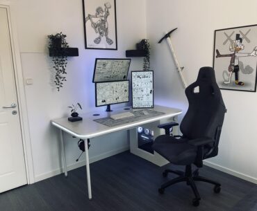 Old setup but I made the desk myself.