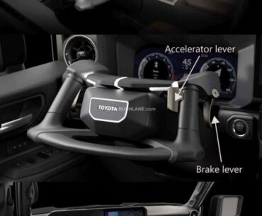 Finally some cyberpunk car, or at least concept of toyota's new Prado steering wheel.