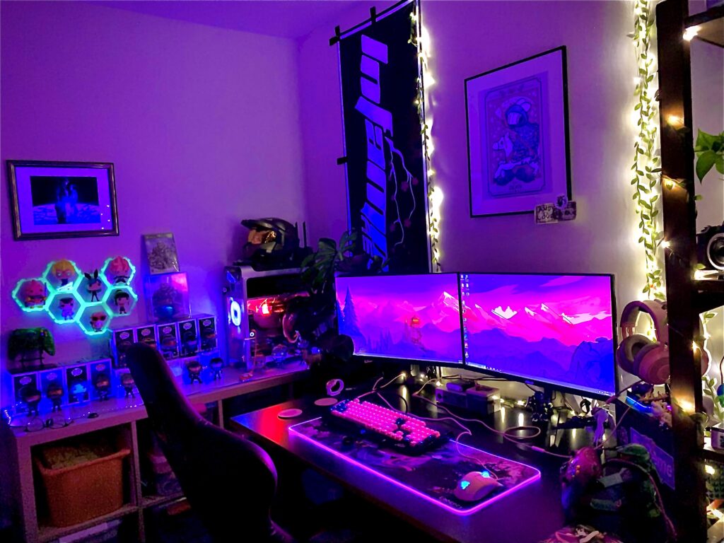 Moved my pc setup to the left side so I can see inside of it.