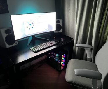 My first setup at my new home.