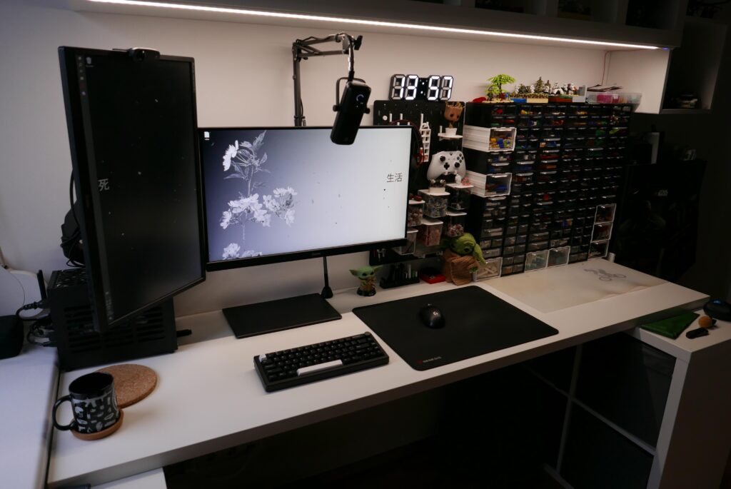 Bit nicer pic of my setup