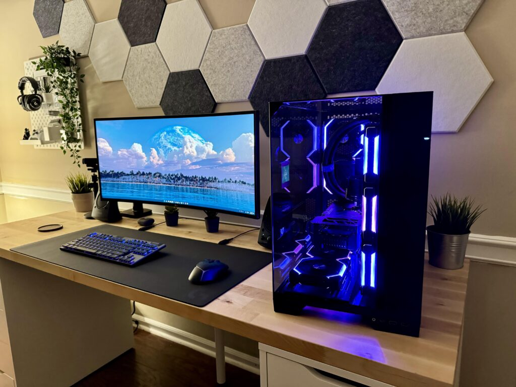 Honestly Just An Average Battlestation But Here It Is