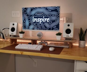 Committed to paint monitor bezel and got a different color mouse pad. Digging the vibe so far