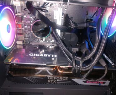 My coworker "fit" a 4090 in his prebuilt