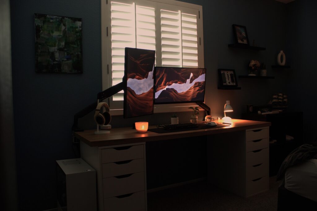New year new monitor arms.