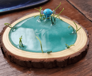 Wooper sculpture complete