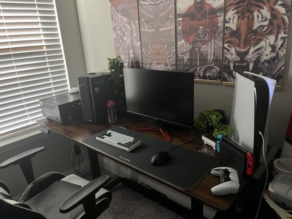 Whats a a good curved monitor thats not expensive but has a high hz Whats a a good curved monitor thats not expensive but has a high hz