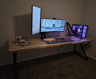 New house, new desk (not finished)