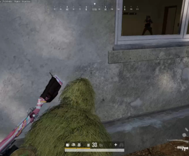 FAMAS new Favourite weapon.