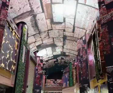 Shopping Malls crazy LED ceiling. Thought you all might enjoy this one!