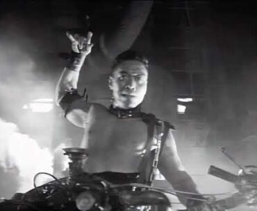 Trent Reznor and Shinya Tsukamoto collaborate on a commercial for MTV Japan