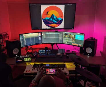 Built My Ideal Desk - What would you add?
